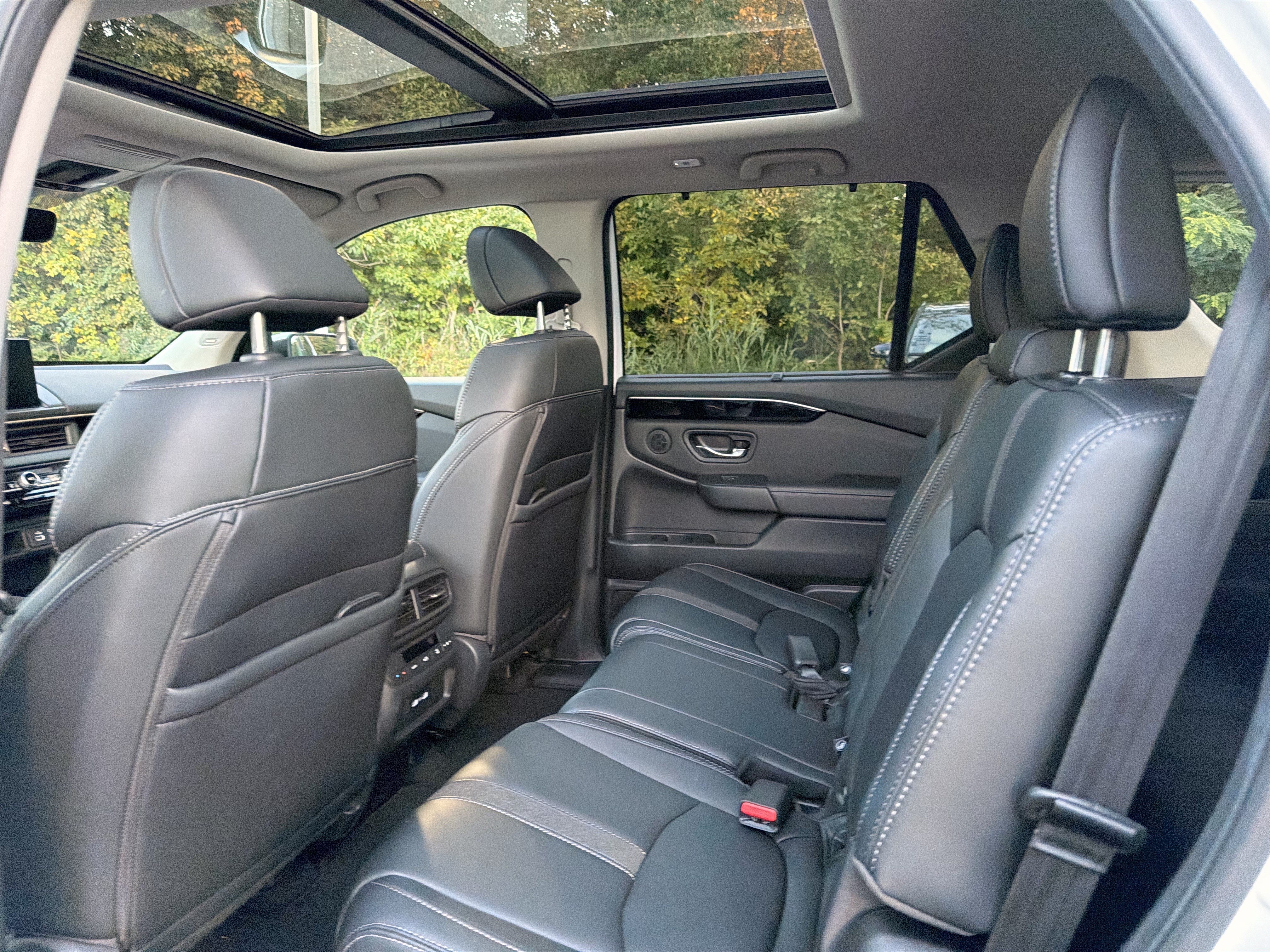 Certified 2023 Honda Pilot Touring image 28
