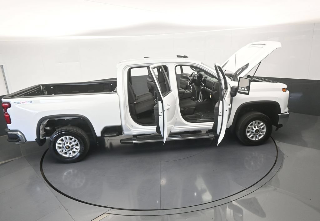 Used 2025 Chevrolet Silverado 2500 LT w/ Convenience Package AWD/4WD image 75