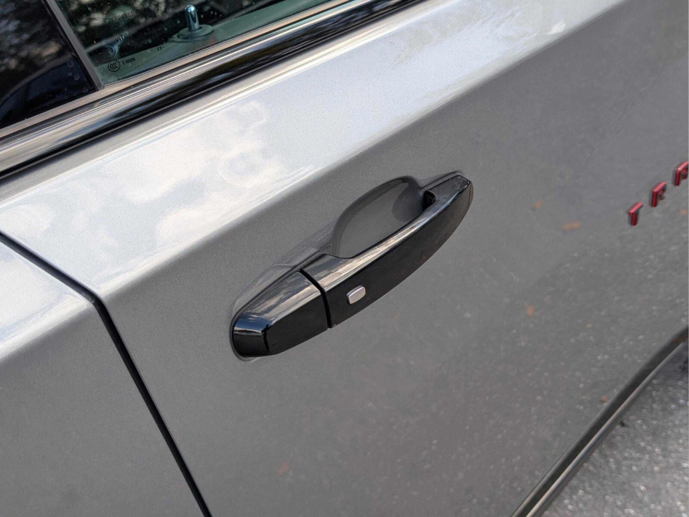 Used 2024 Chevrolet Traverse Premier w/ Redline Edition image 10