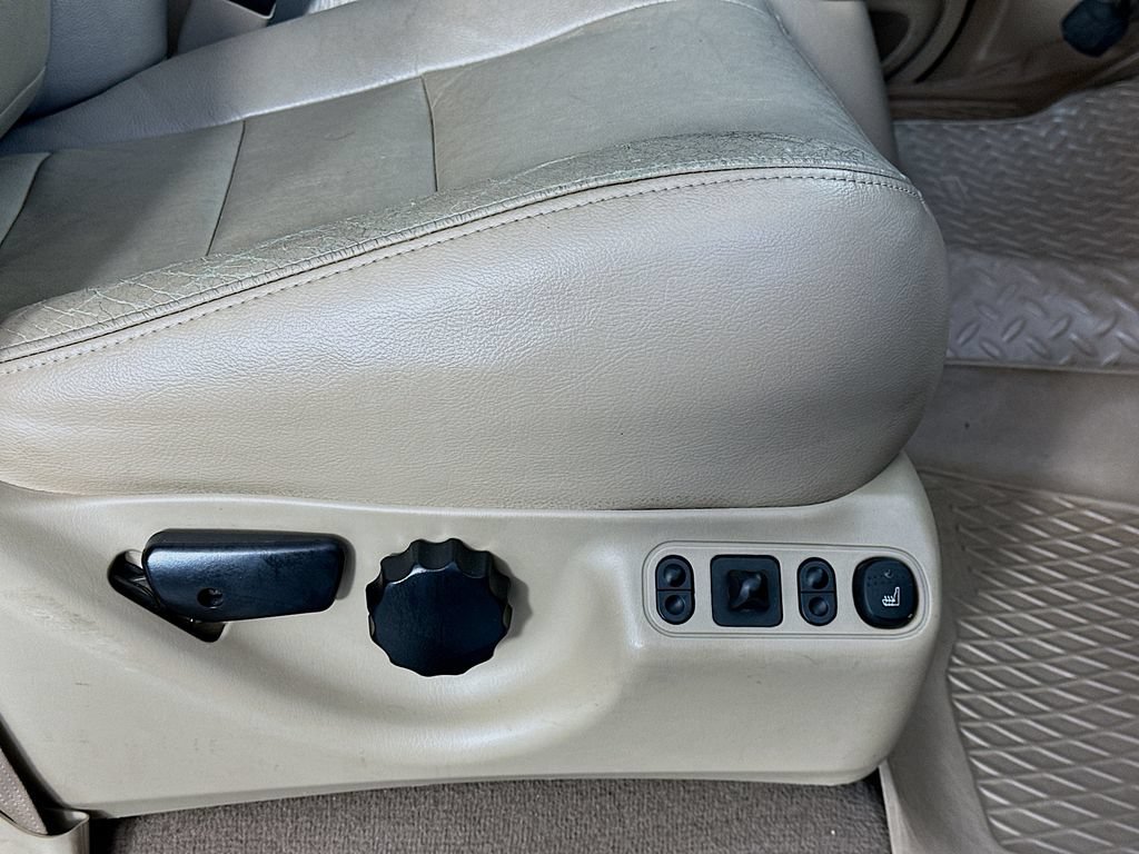 Used 2003 Ford Excursion Limited AWD/4WD image 22