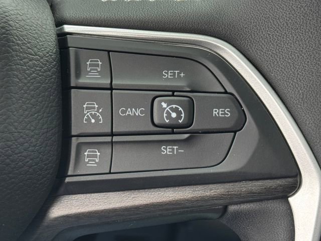 Certified 2023 Jeep Grand Cherokee L Limited w/ Trailer Tow Group (B) image 23