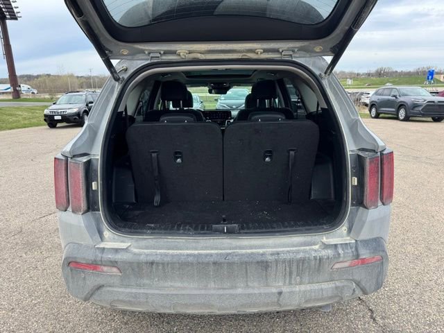 Used 2023 Kia Sorento X-Line EX image 14