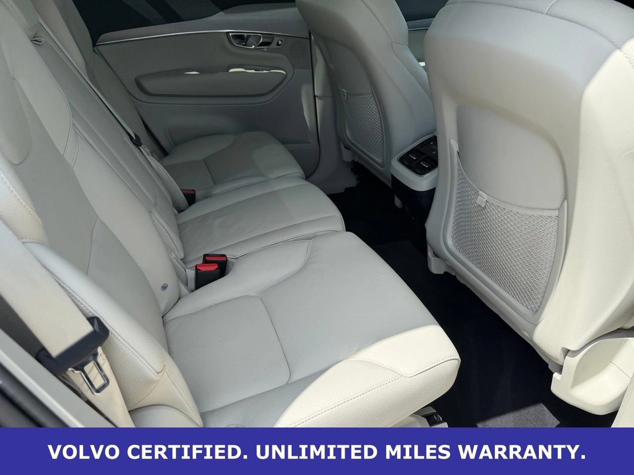 Certified 2025 Volvo XC90 B5 Core w/ Protection Package Premier AWD/4WD image 34