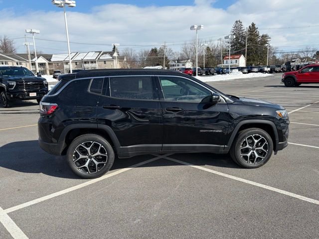 New 2026 Jeep Compass Limited image 9