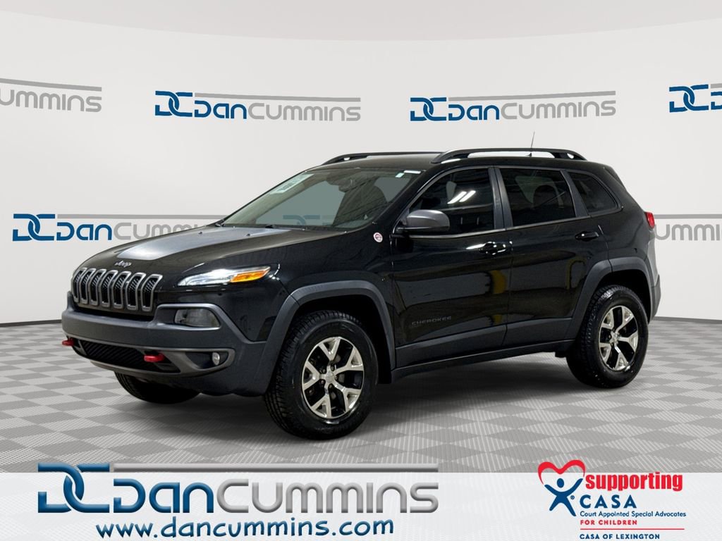 Used 2016 Jeep Cherokee Trailhawk image 1