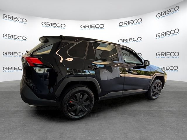 Used 2025 Toyota RAV4 LE FWD image 7