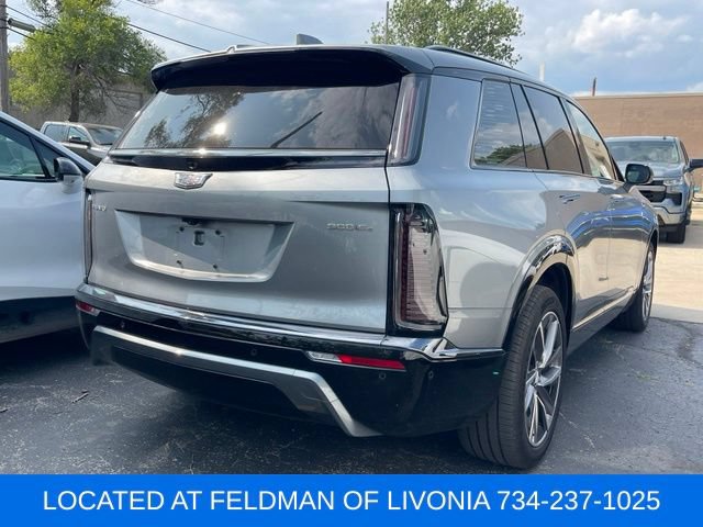 Used 2026 Cadillac Vistiq Sport w/ LPO, Floor Liner Package AWD/4WD image 3