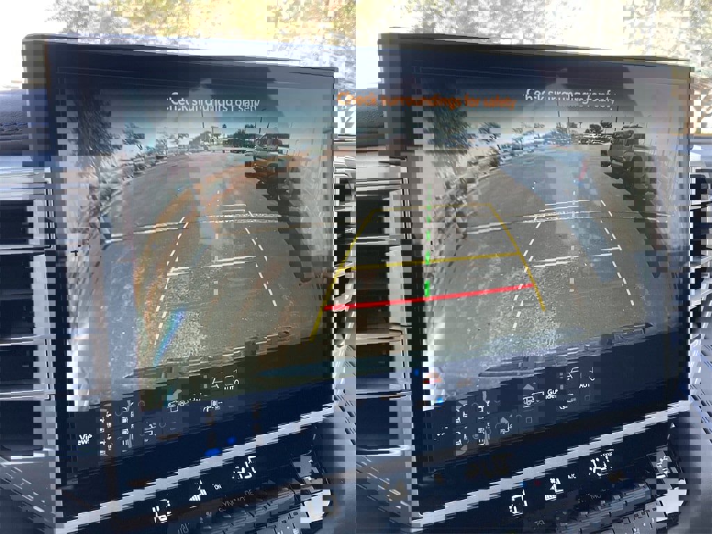 New 2025 Toyota Tundra Platinum image 23