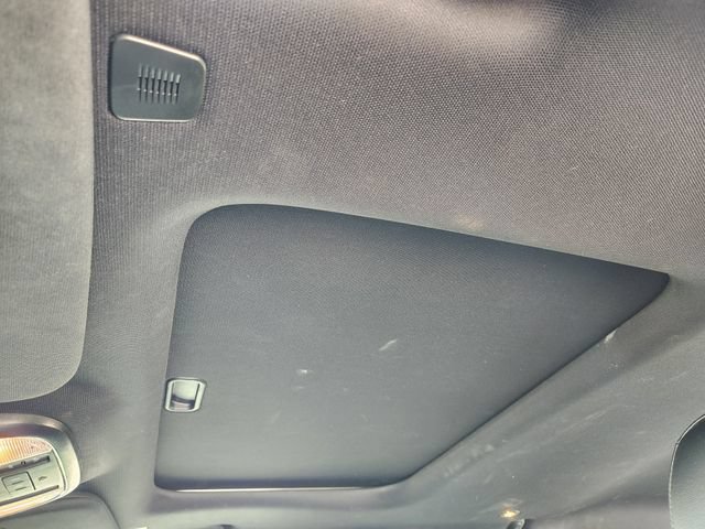 Used 2021 Jeep Grand Cherokee Limited RWD image 25