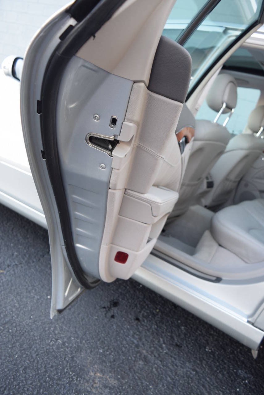 Used 2004 Mercedes-Benz E 500 Sedan image 41