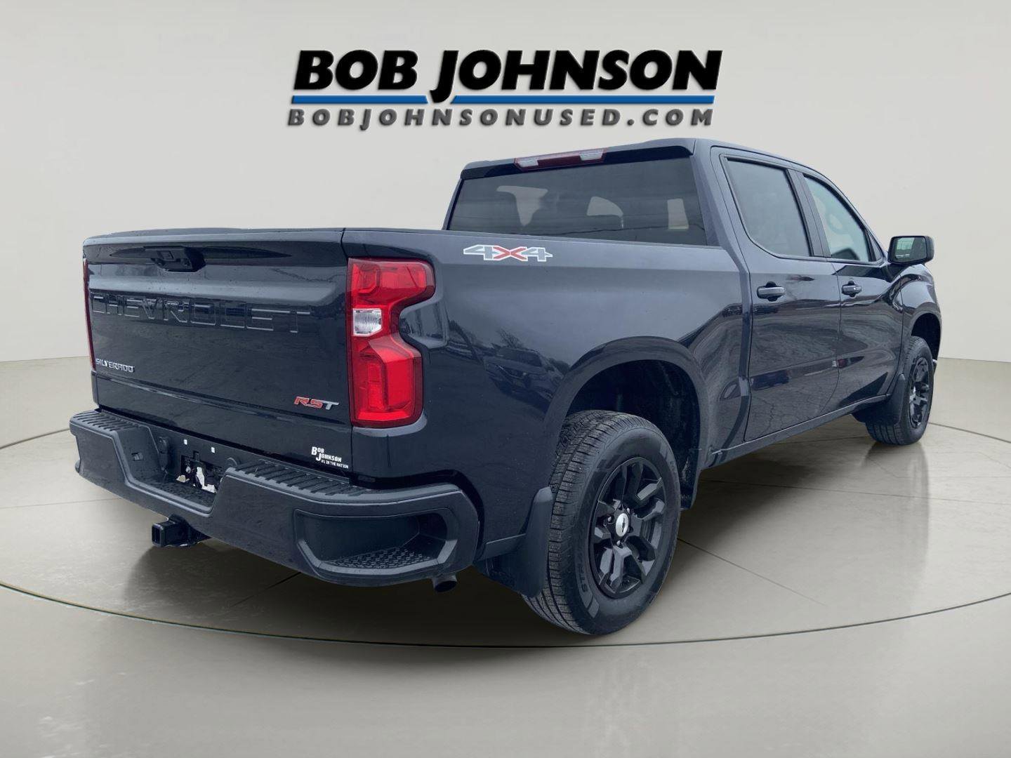 Used 2023 Chevrolet Silverado 1500 RST image 3