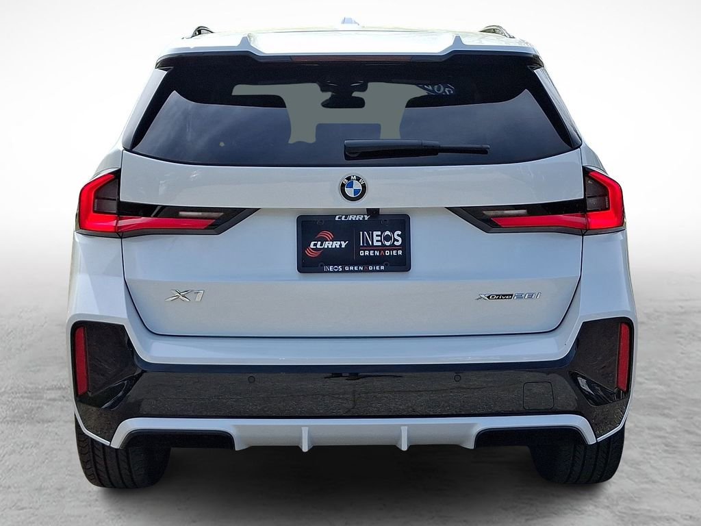 Used 2025 BMW X1 xDrive28i w/ Premium Package AWD/4WD image 5