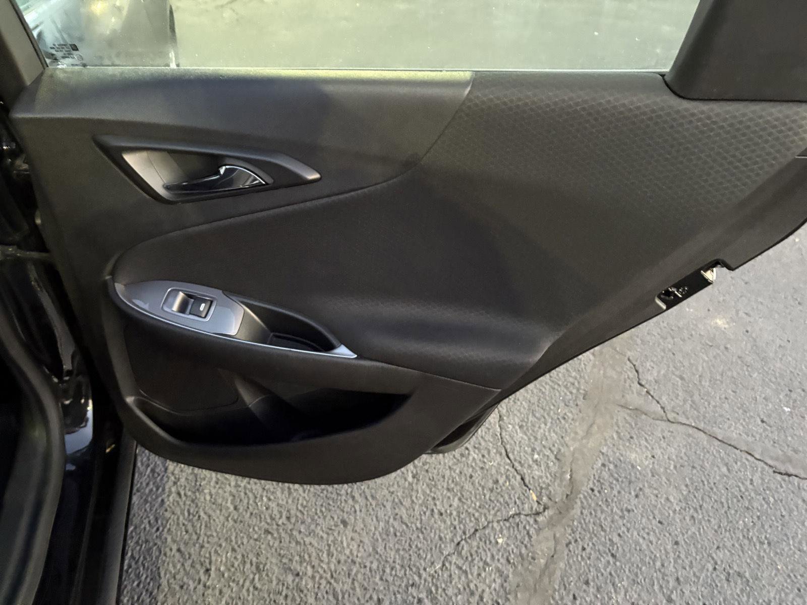 Used 2024 Chevrolet Malibu LT image 14