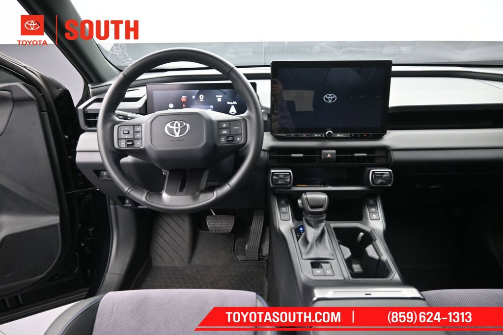 Used 2026 Toyota RAV4 XSE AWD/4WD image 11