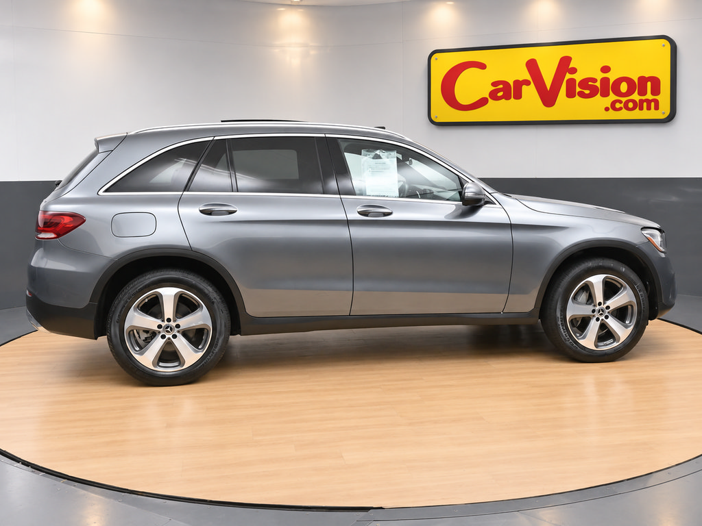 Used 2020 Mercedes-Benz GLC 300 4MATIC image 4