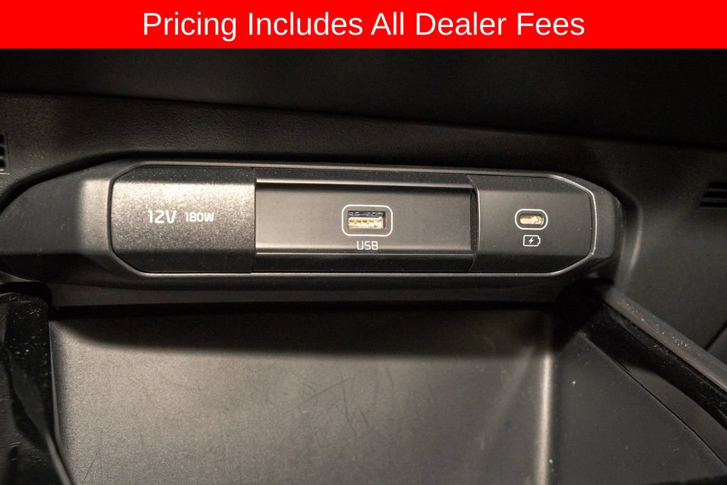 Used 2023 Kia Niro LX FWD image 14