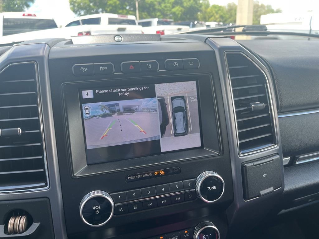 Used 2019 Ford Expedition Max Platinum AWD/4WD image 22
