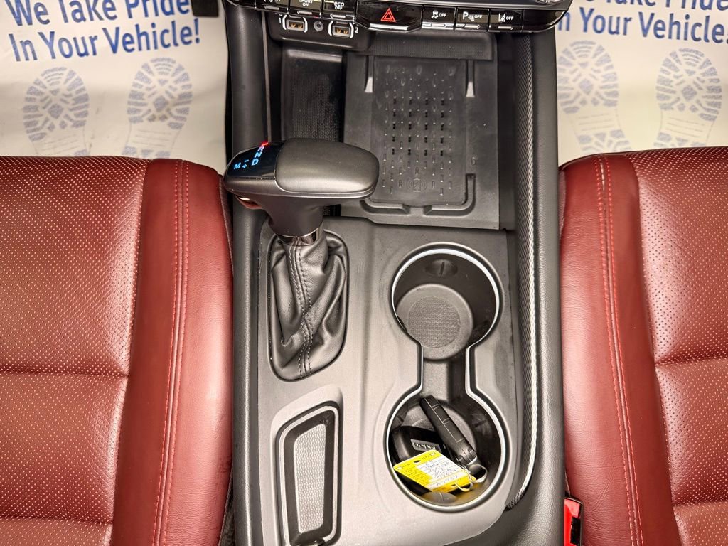 Used 2025 Dodge Durango GT AWD/4WD image 18