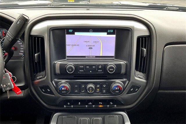 Used 2017 Chevrolet Silverado 1500 LTZ Z71 w/ LTZ Plus Package image 6