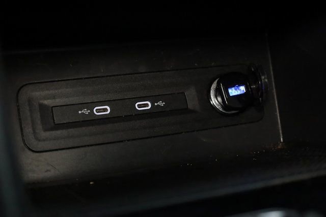 Used 2023 Volkswagen Atlas Cross Sport SEL Premium R-Line image 20