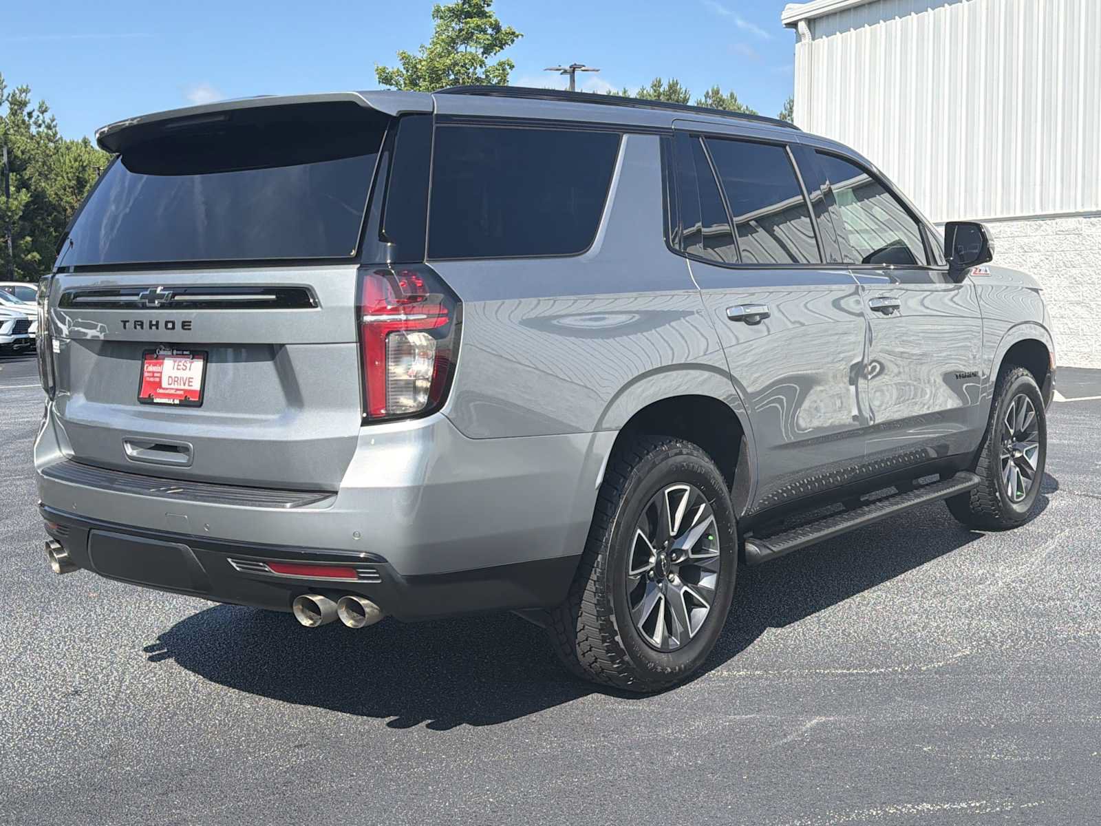 Used 2023 Chevrolet Tahoe Z71 w/ Z71 Off-Road Package AWD/4WD image 34