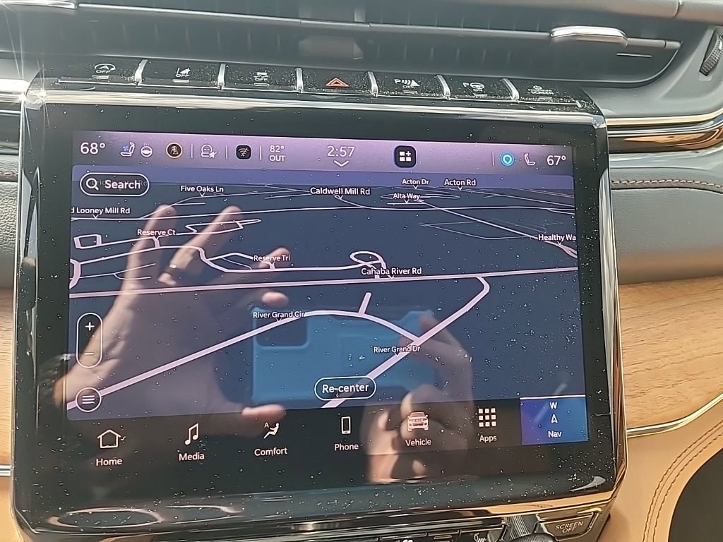 Used 2025 Jeep Grand Cherokee Summit image 48