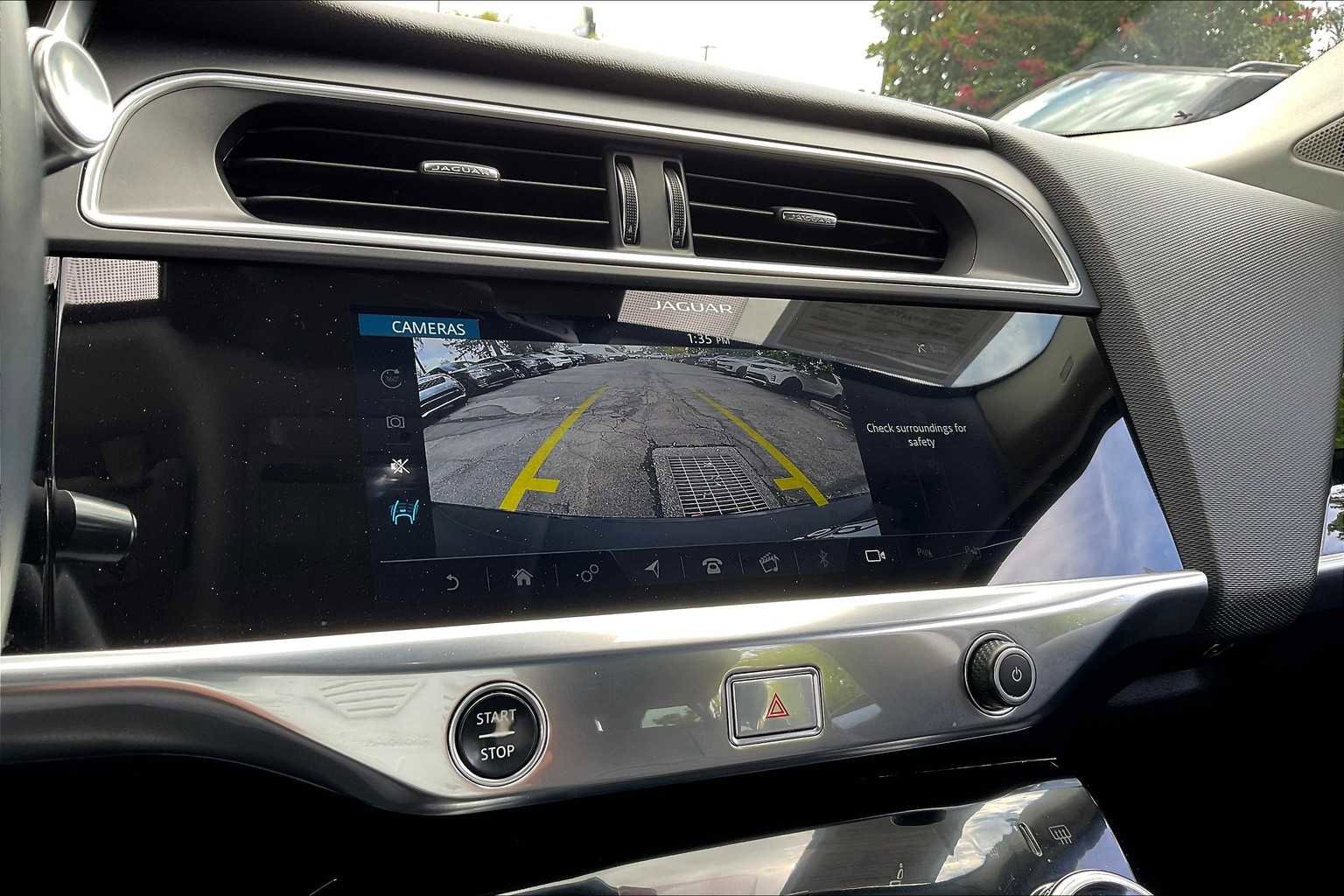 Used 2020 Jaguar I-PACE SE image 23