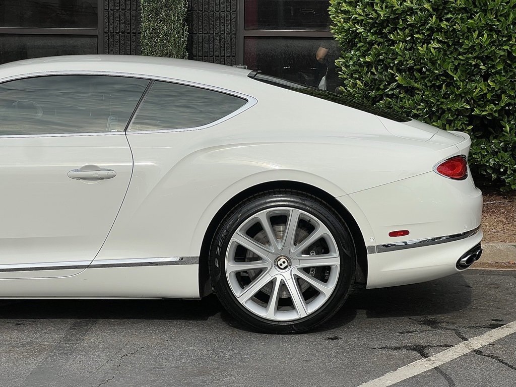 Used 2020 Bentley Continental GT image 11