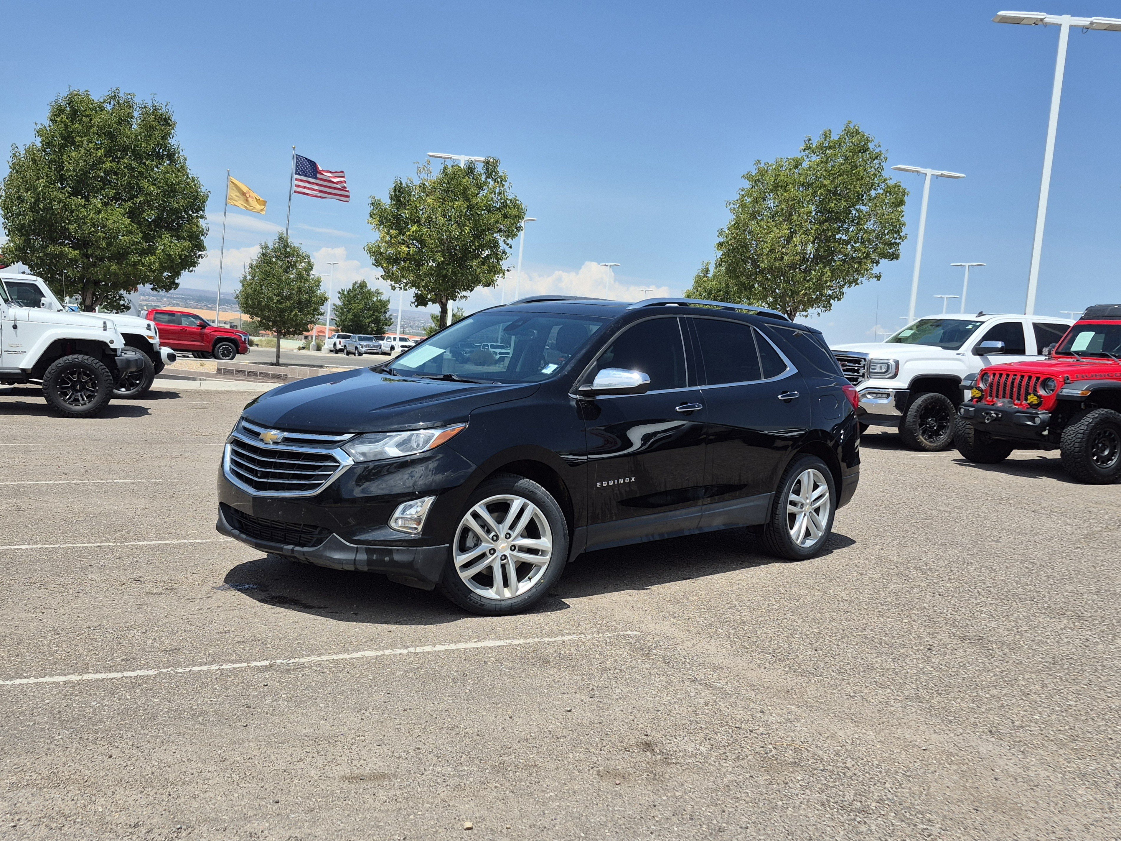 Used 2020 Chevrolet Equinox Premier AWD/4WD image 1
