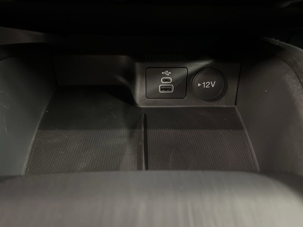 New 2026 Ford Escape ST-Line w/ Tech Pack #1 image 16