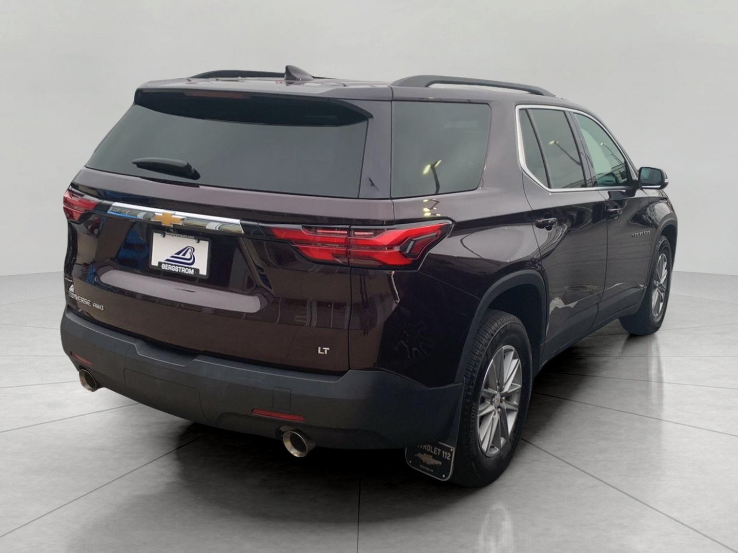 Used 2023 Chevrolet Traverse LT AWD/4WD image 6