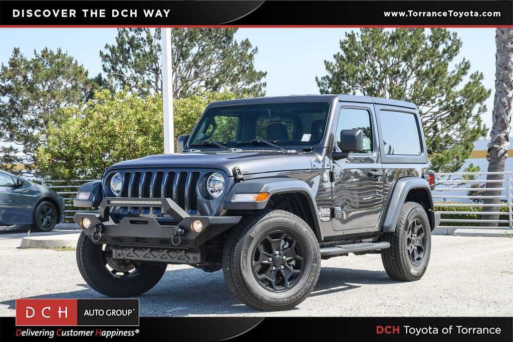 Used 2020 Jeep Wrangler Sport AWD/4WD image 1