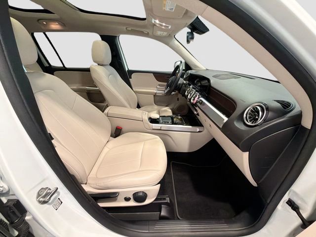 Used 2022 Mercedes-Benz GLB 250 GLB 250 image 23