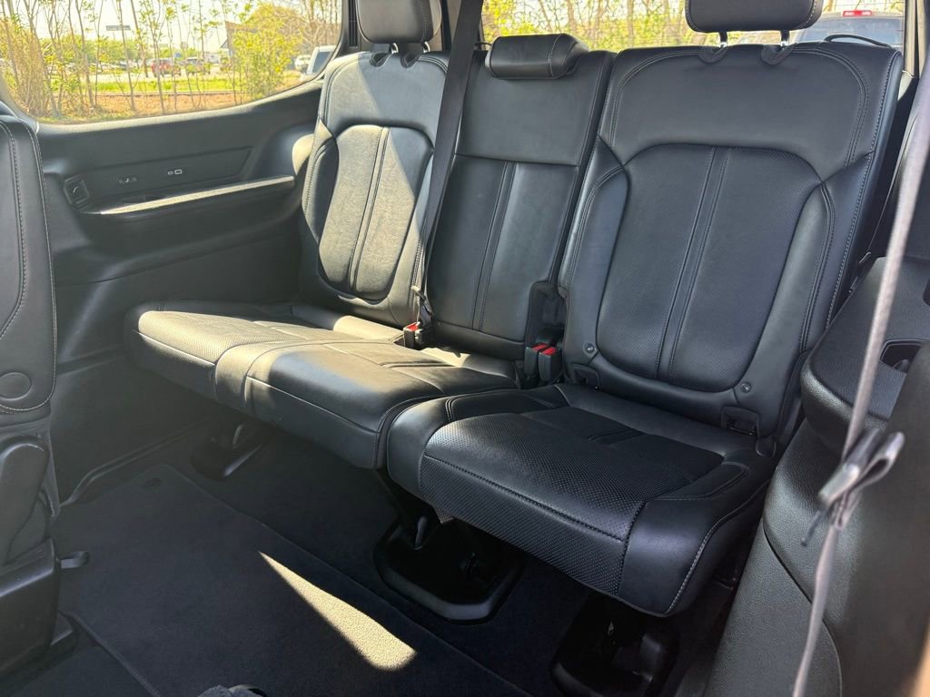 Used 2024 Jeep Wagoneer Series III image 13