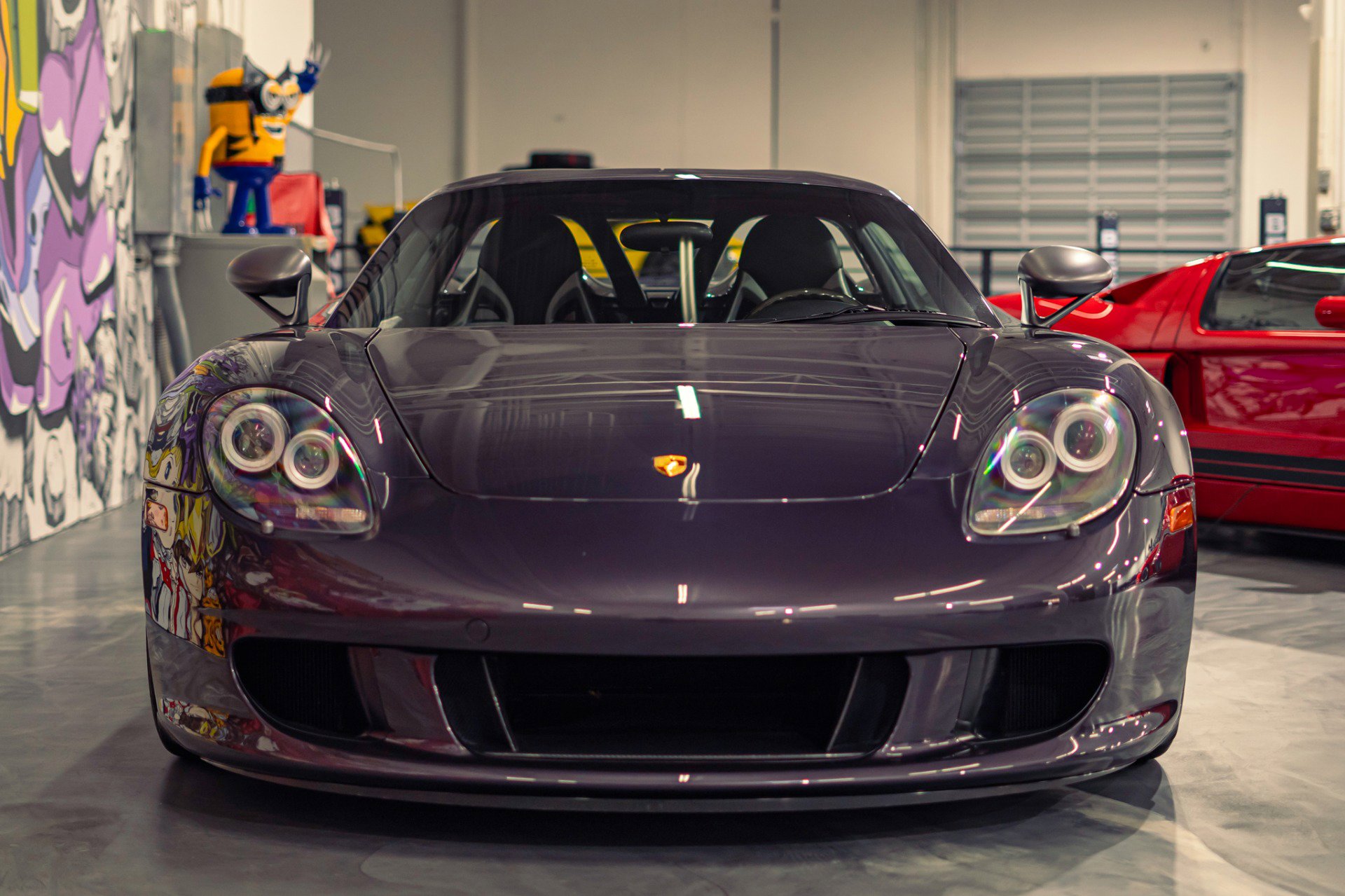 Used 2005 Porsche Carrera GT RWD image 5