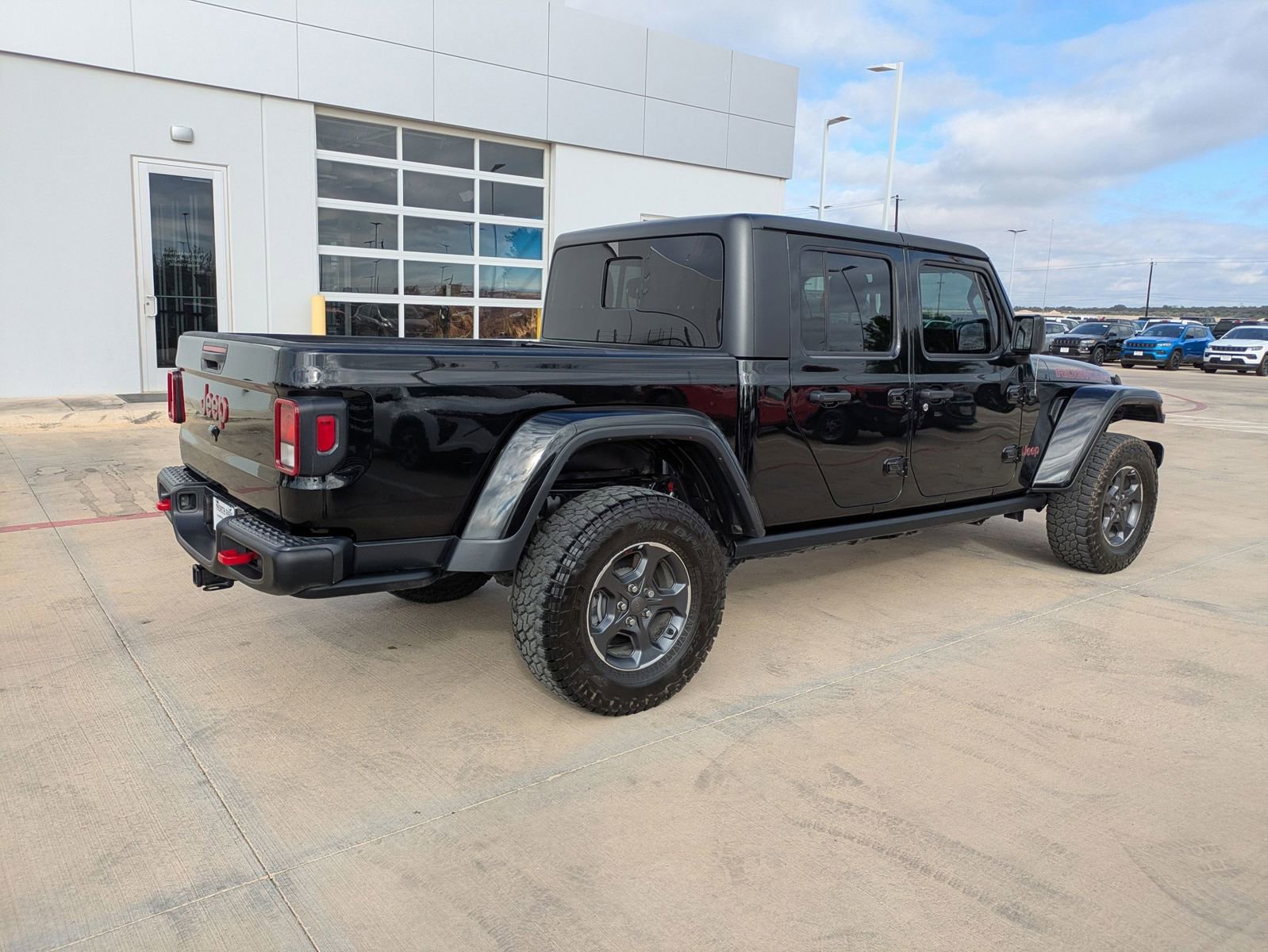 Used 2023 Jeep Gladiator Rubicon w/ Trailer Tow Package image 2