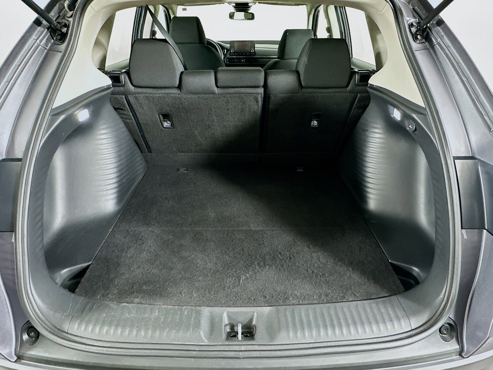 Used 2025 Honda HR-V LX image 26