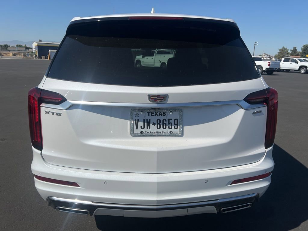 Certified 2024 Cadillac XT6 Premium Luxury FWD image 5
