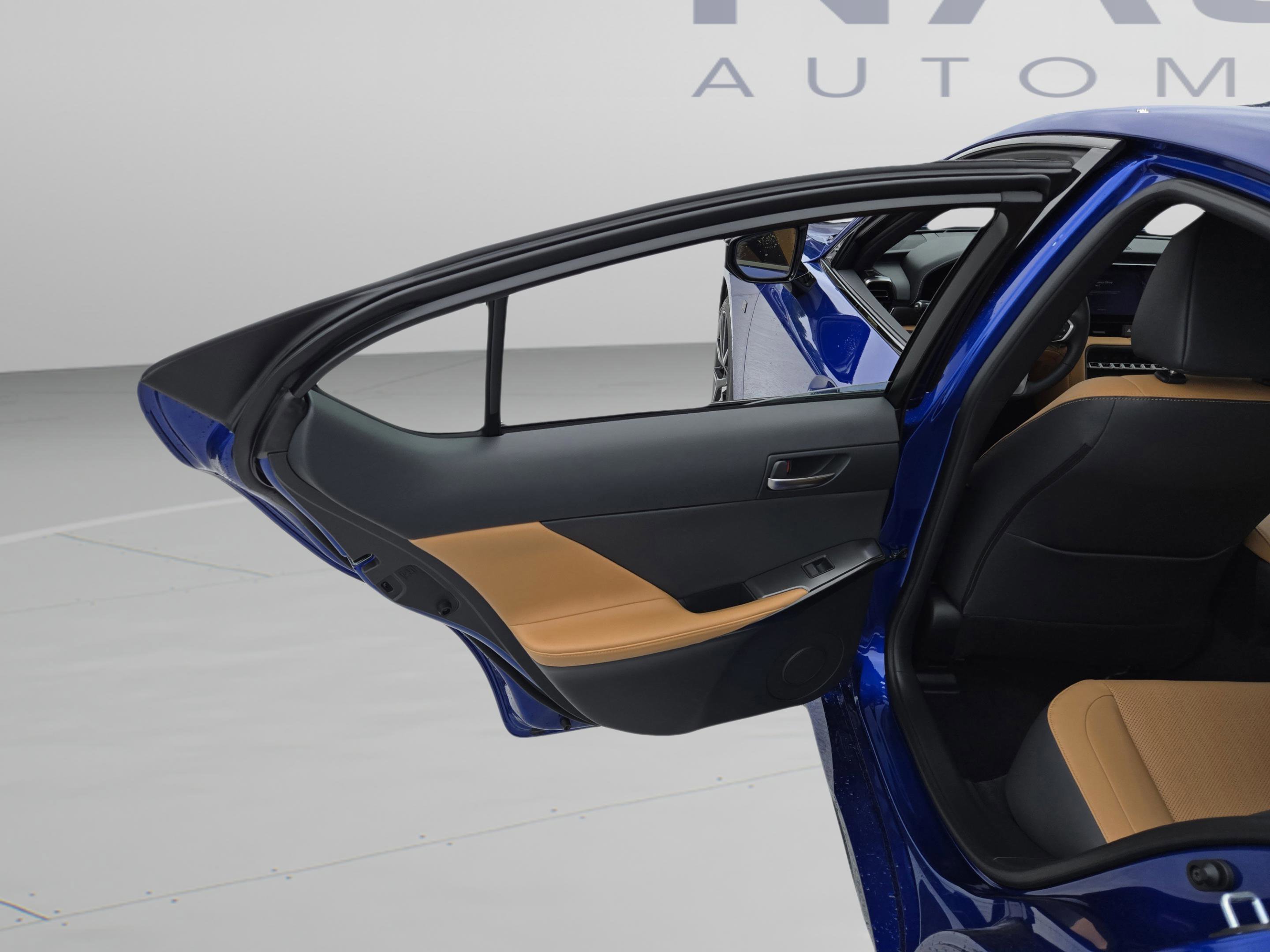 New 2026 Lexus IS 350 F Sport RWD image 18