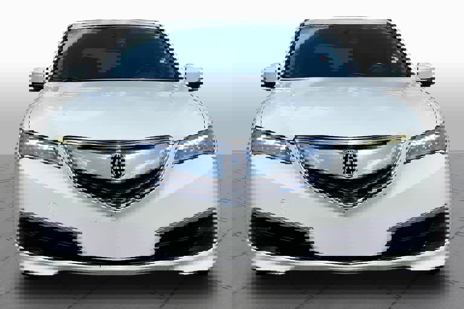 Used 2015 Acura TLX FWD image 3