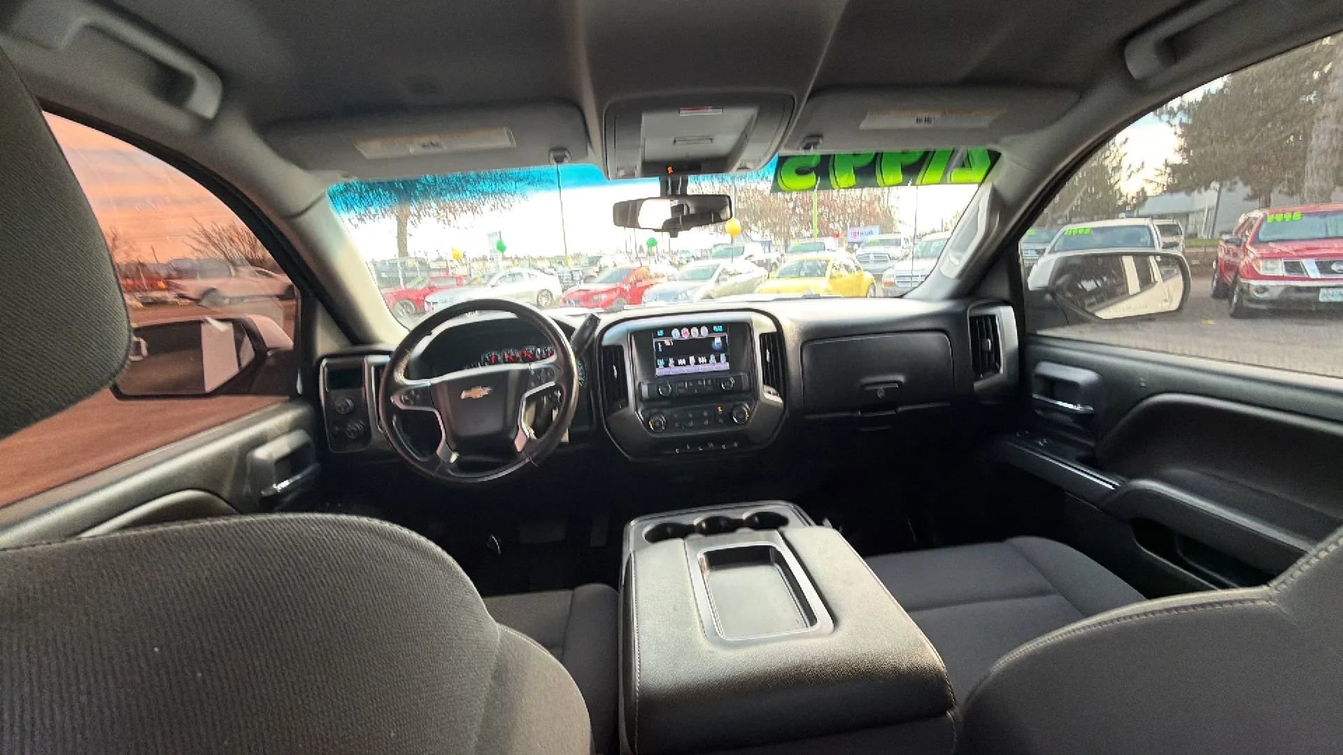 Used 2018 Chevrolet Silverado 1500 LT w/ Trailering Package AWD/4WD image 11