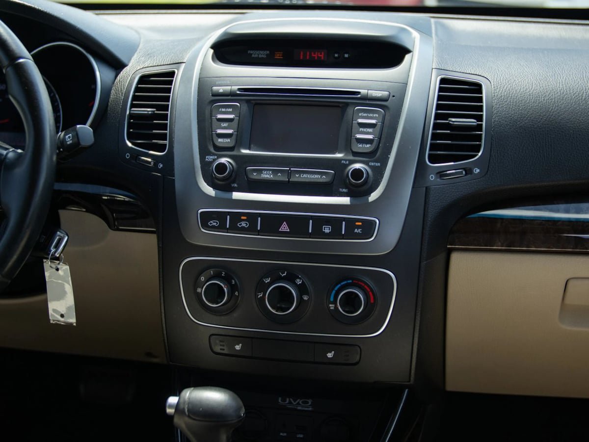 Used 2014 Kia Sorento LX FWD image 27