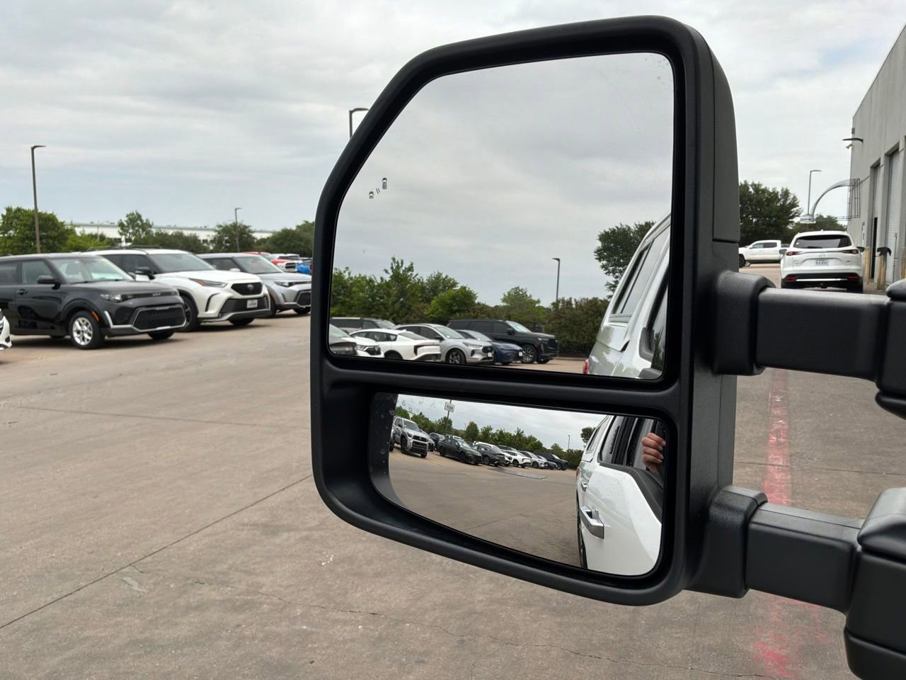 Used 2023 Ford F150 XLT w/ Equipment Group 302A High RWD image 18