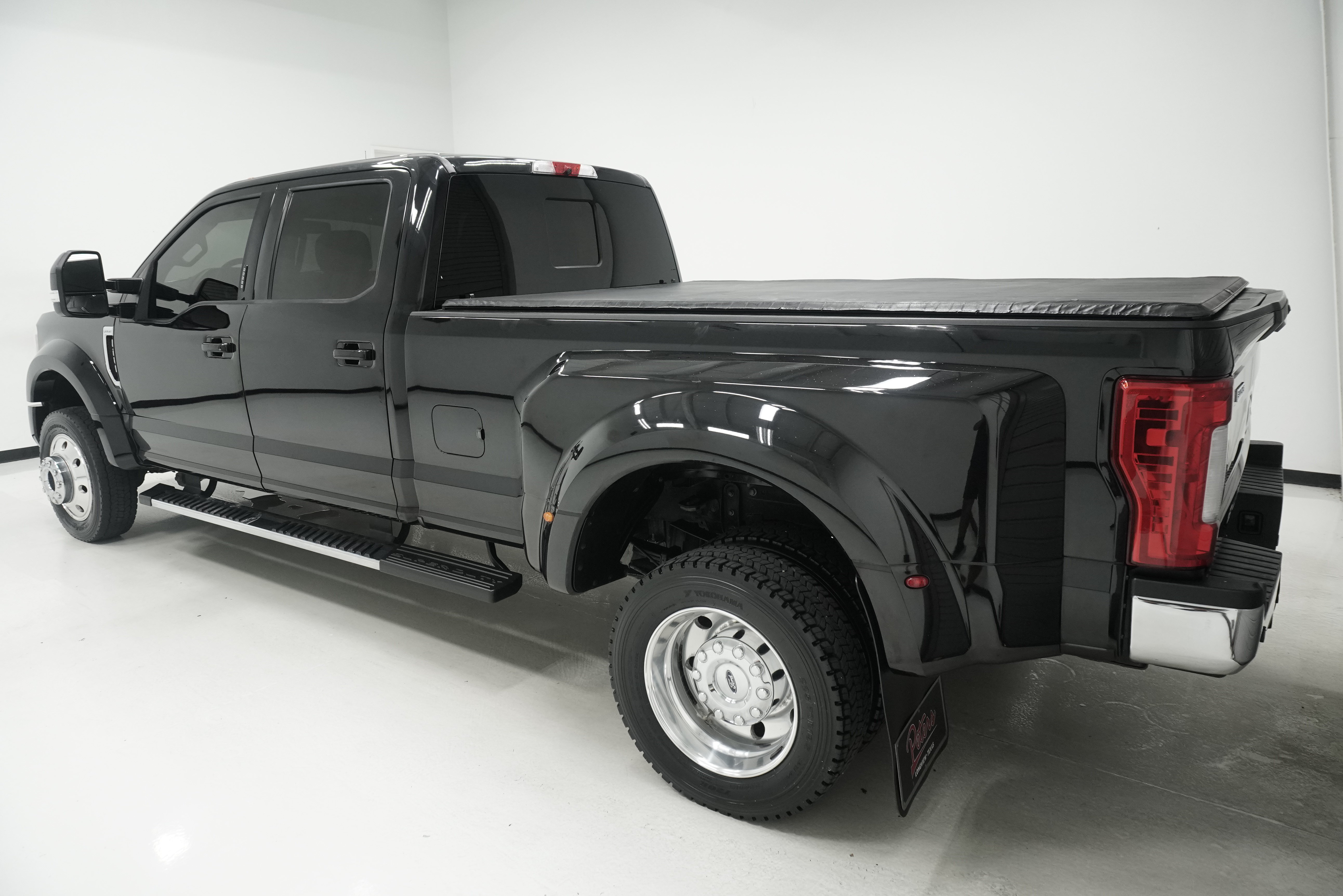 Used 2019 Ford F450 Lariat w/ Lariat Value Package AWD/4WD image 5
