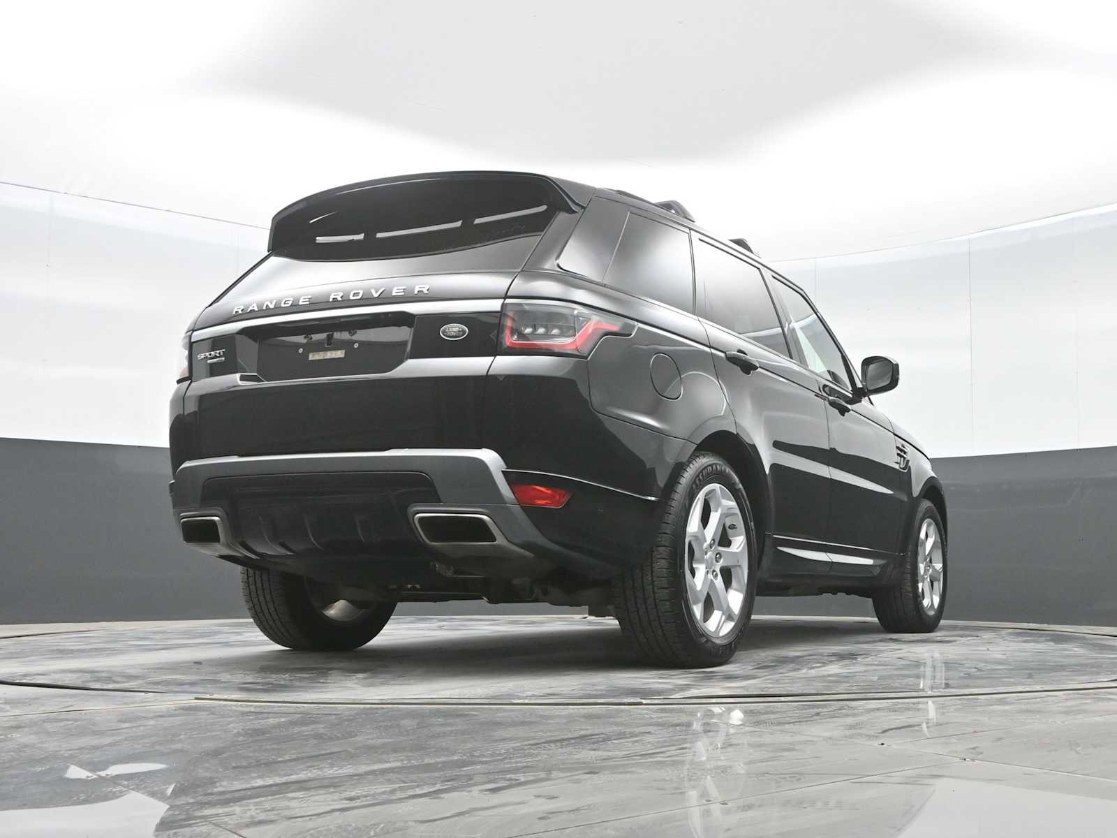 Used 2018 Land Rover Range Rover Sport HSE image 26