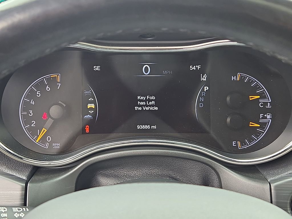 Used 2020 Jeep Grand Cherokee Limited w/ Luxury Group II image 21