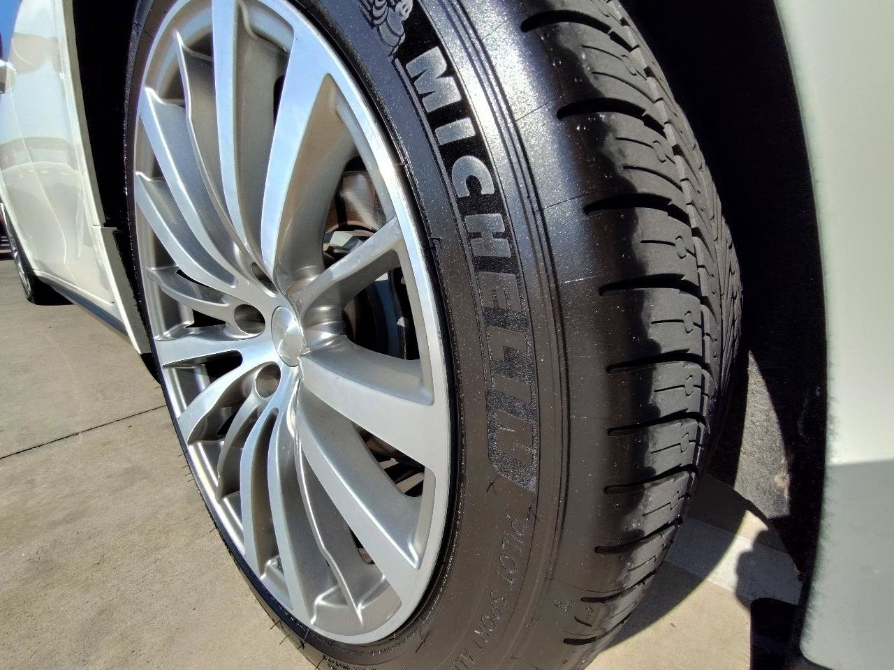 Used 2016 Maserati Ghibli RWD image 11