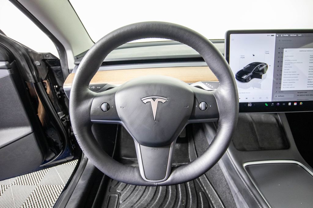 Used 2023 Tesla Model 3 Standard Range RWD image 19
