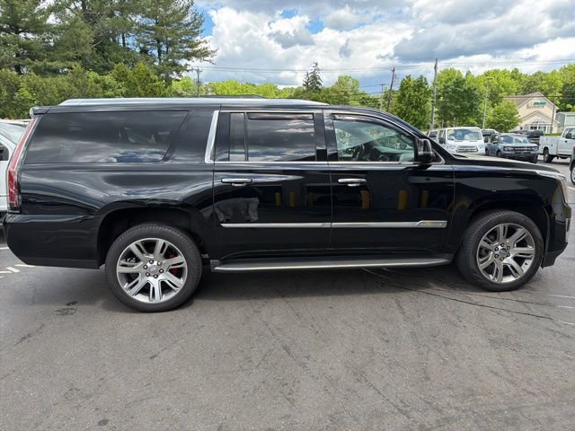 Used 2015 Cadillac Escalade ESV Luxury AWD/4WD image 8