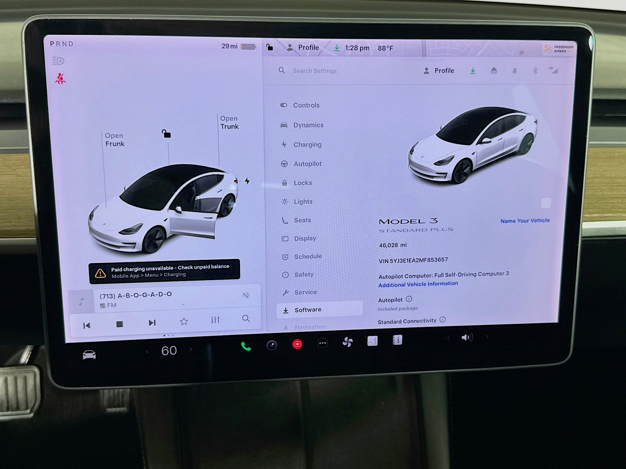 Used 2021 Tesla Model 3 Standard Range image 17